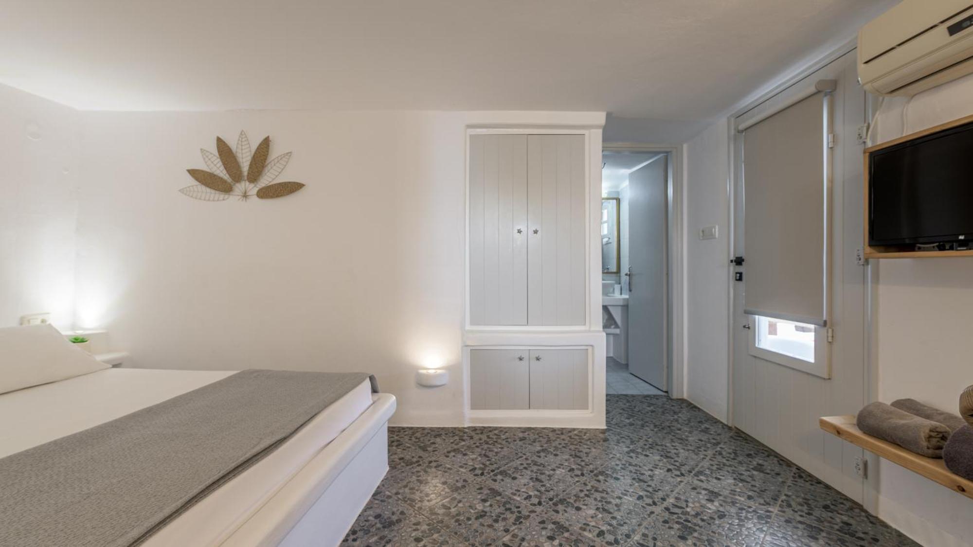 Agia Kyriaki Studios Agia Kiriaki Beach  ภายนอก รูปภาพ