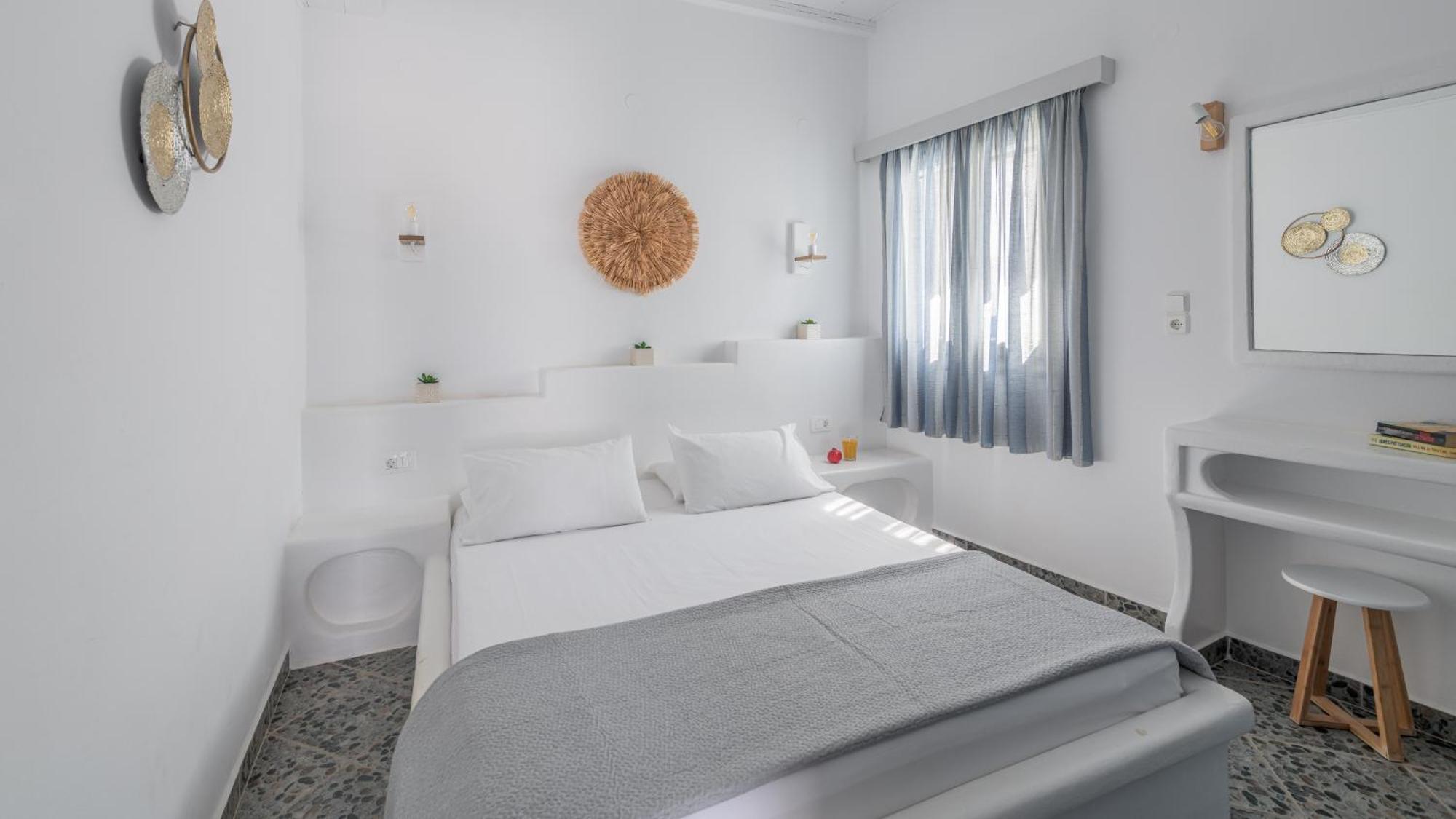 Agia Kyriaki Studios Agia Kiriaki Beach  ภายนอก รูปภาพ