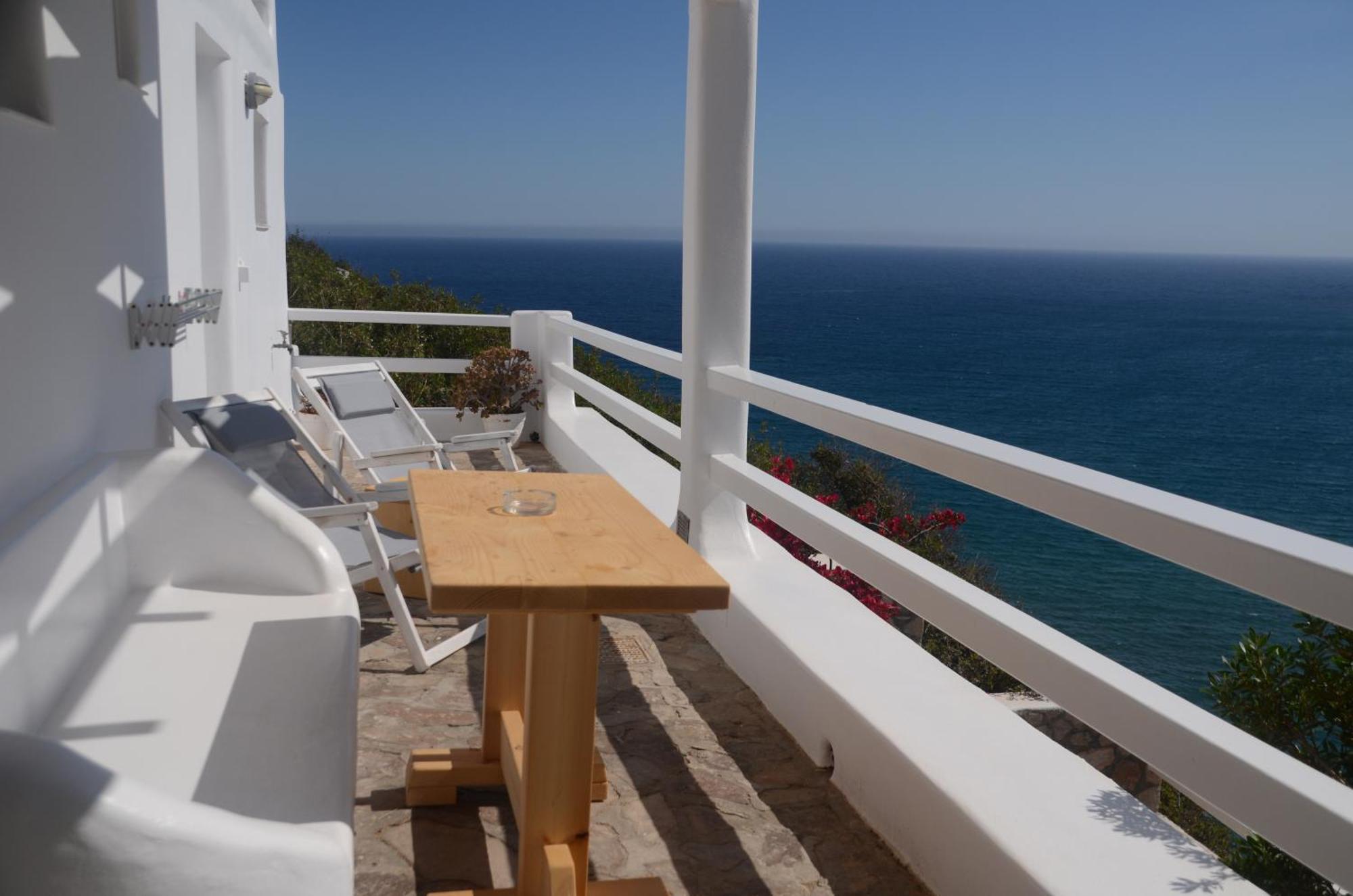 Agia Kyriaki Studios Agia Kiriaki Beach  ภายนอก รูปภาพ