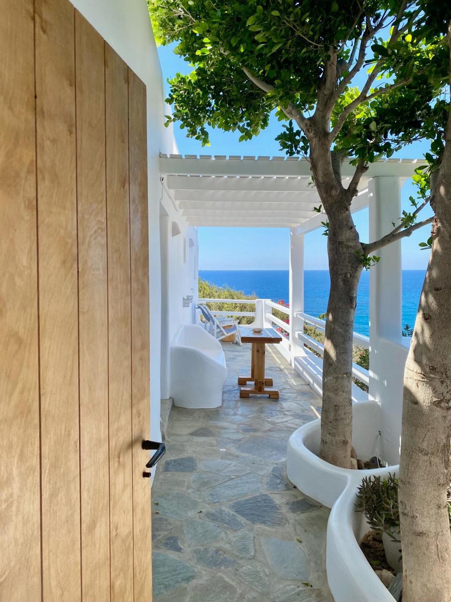 Agia Kyriaki Studios Agia Kiriaki Beach  ภายนอก รูปภาพ